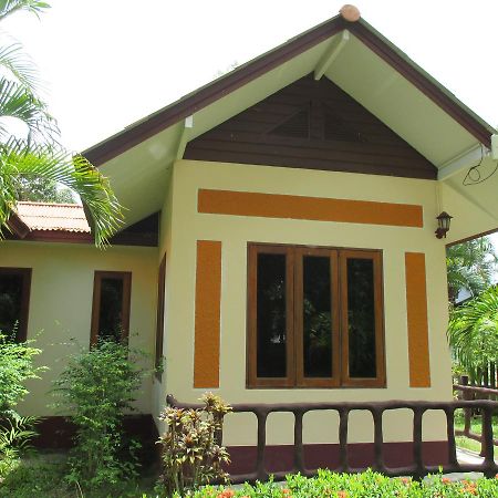 Happiness Resort Ban Khlong Haeng Exterior foto