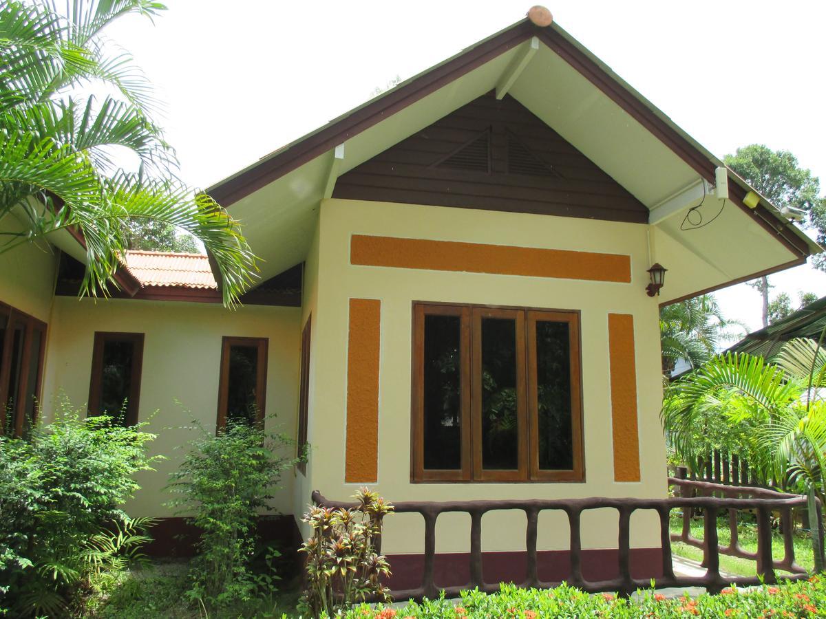Happiness Resort Ban Khlong Haeng Exterior foto